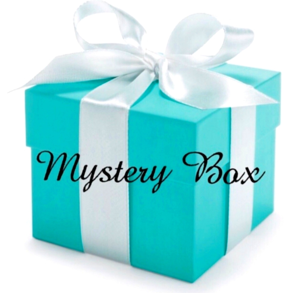 Mystery Box-Women's Clothing Size Small